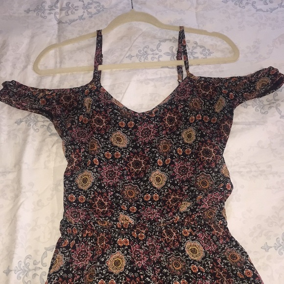 Romper - Picture 2 of 3